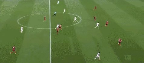 1634512249987051927.gif 拜仁1.gif